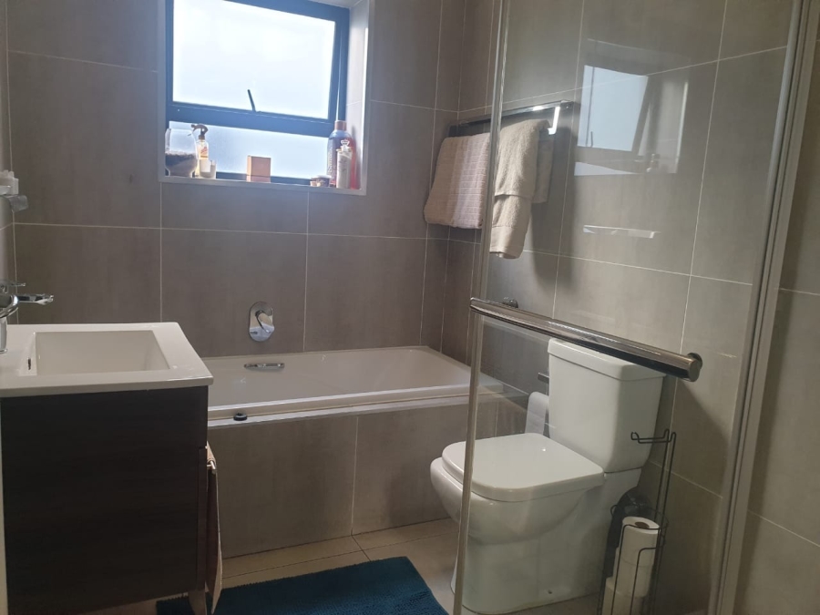 3 Bedroom Property for Sale in Parklands Western Cape